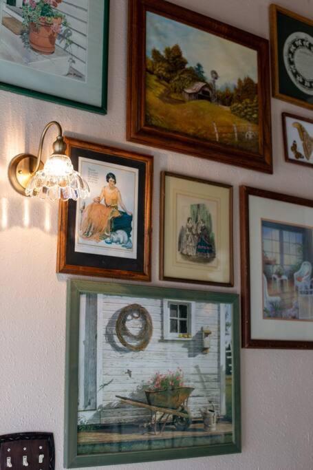 The Mint Cottage With Garden Anchorage Zewnętrze zdjęcie